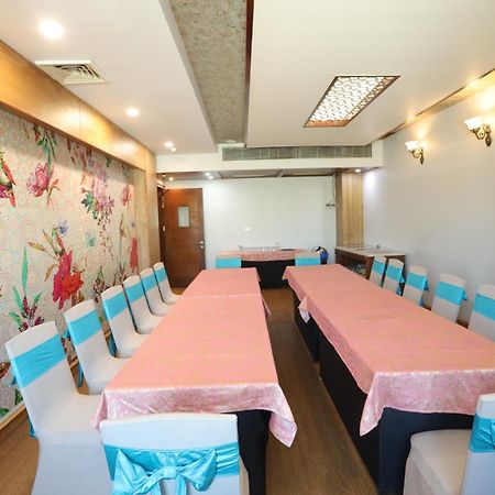 Hotel Leela Grande Karnāl Εξωτερικό φωτογραφία