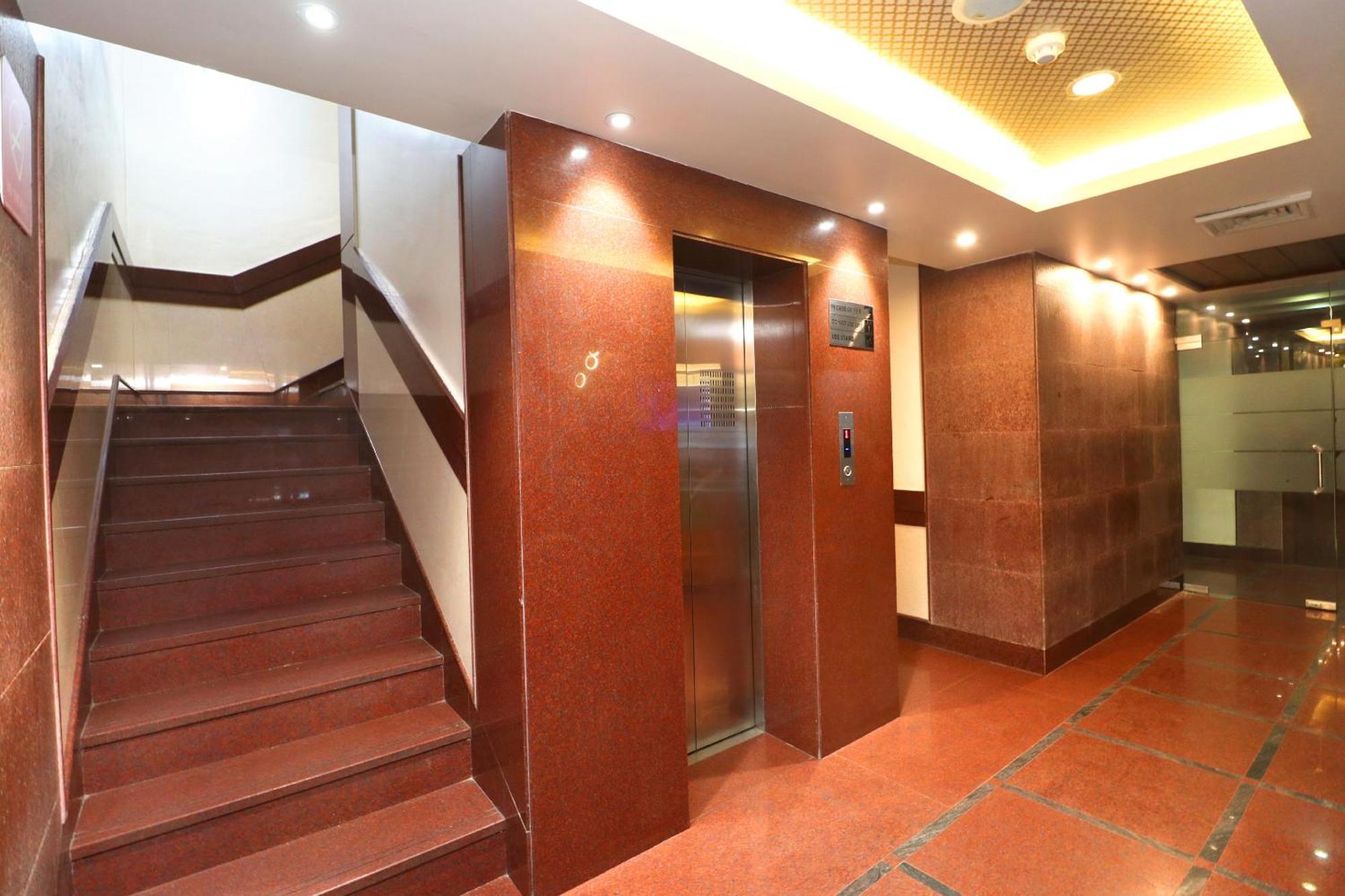 Hotel Leela Grande Karnāl Εξωτερικό φωτογραφία